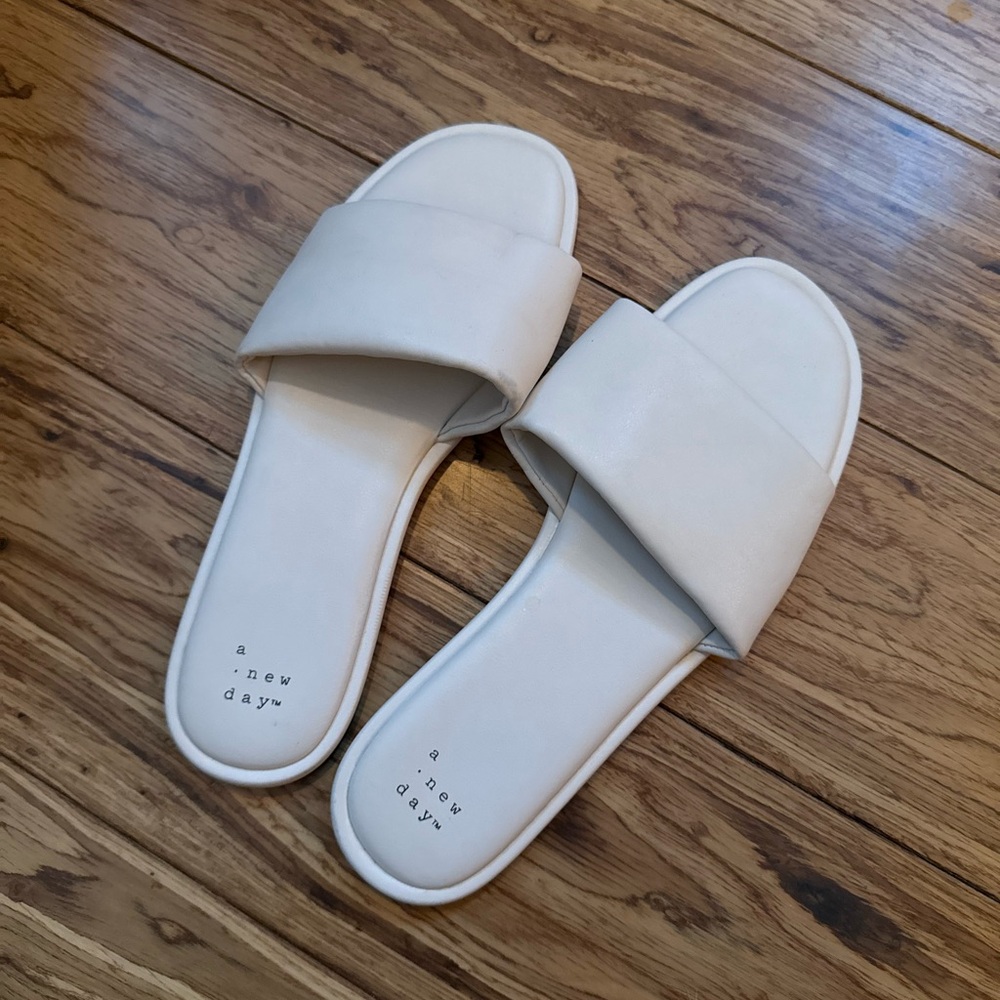 A New Day Women's White Slide Sandals